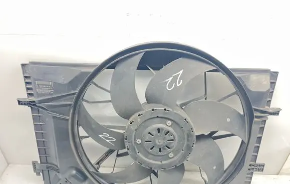 Mercedes-Benz C W203 Electric radiator cooling fan A2035001593
