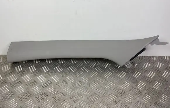 Hyundai Santa Fe Other interior part 85810S2000YGE