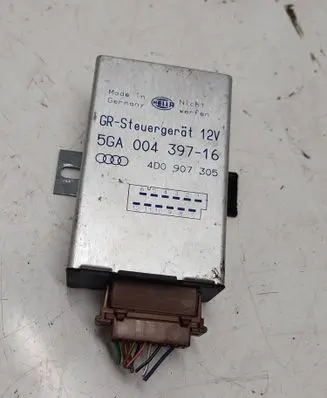 Audi A4 S4 B5 8D Cruise control unit/module 5GA00439716 4D0907305
