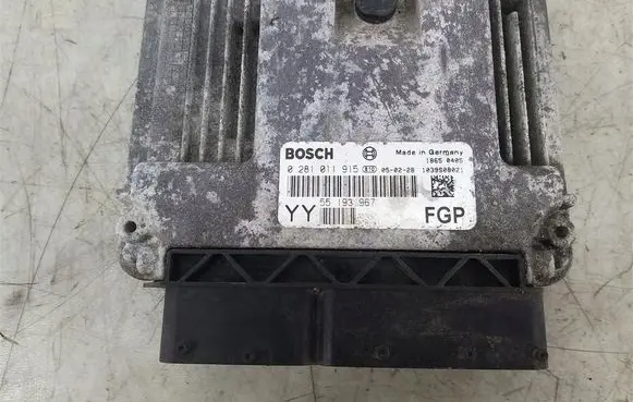 Opel Vectra C Engine control unit/module 55193967