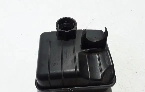 BMW 5 F10 F11 Other engine bay part 851201403