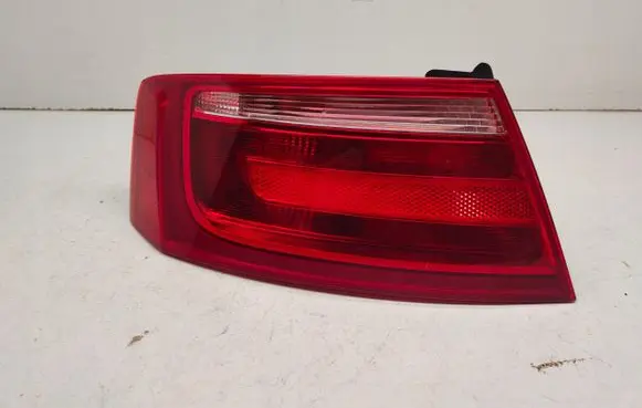 Audi A5 8T 8F Rear/tail lights 8T0945095F