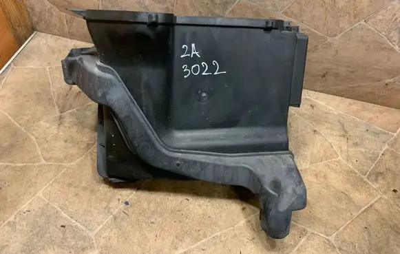 Mercedes-Benz SL R230 Air intake duct part A2308300453