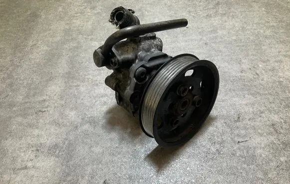 Audi Q5 SQ5 Power steering pump 8R0145155K 7651955129