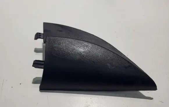 KIA Sportage Front door glass trim molding