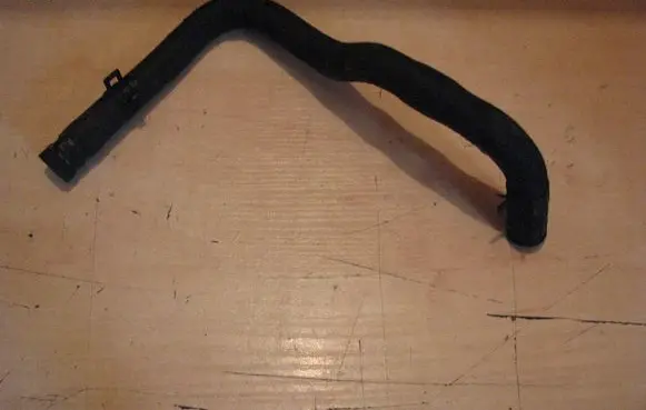 KIA Ceed Engine coolant pipe/hose