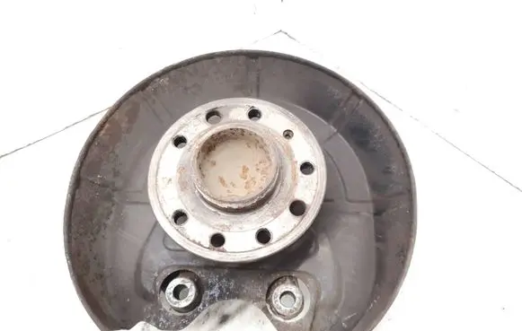 Opel Vectra C Rear wheel hub spindle/knuckle 