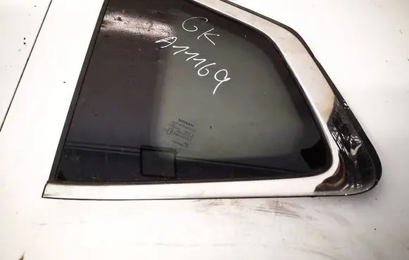 Nissan X-Trail T32 Rear side window AS3
