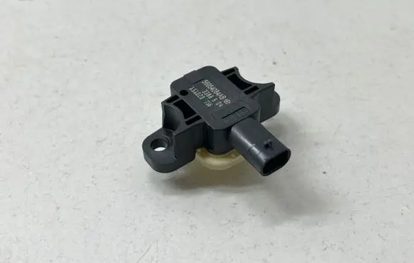 Dodge Durango III Airbag deployment crash/impact sensor 56054084AB 3388504 151028738