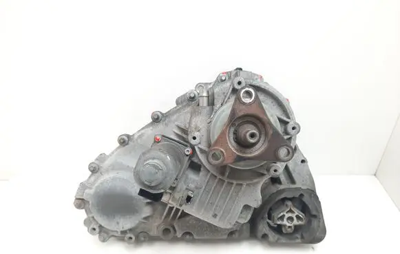 BMW X5 E70 Gearbox transfer box case 7574777 2710757477701 7111932050907