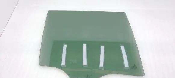 BMW X5 E70 Front door window glass four-door E000214