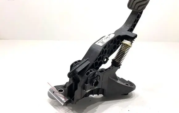 Renault Captur II Pedal assembly 465034119R