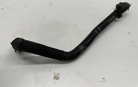 Land Rover Discovery 5 Engine coolant pipe/hose FPLA7752CC