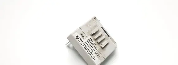 BMW 3 E46 Yaw turn rate sensor 65756923215 6923215