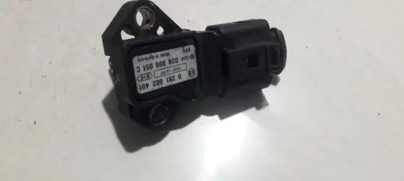 Volkswagen PASSAT B5.5 Air pressure sensor 0281002401