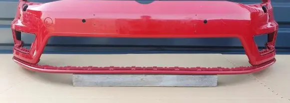 Volkswagen Golf VII Front bumper