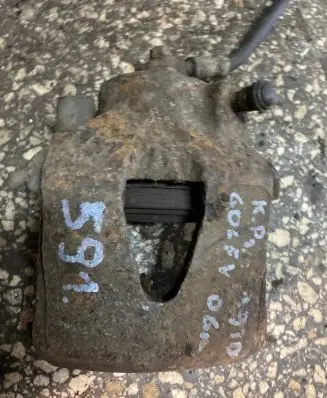 Volkswagen Golf Plus Front brake caliper