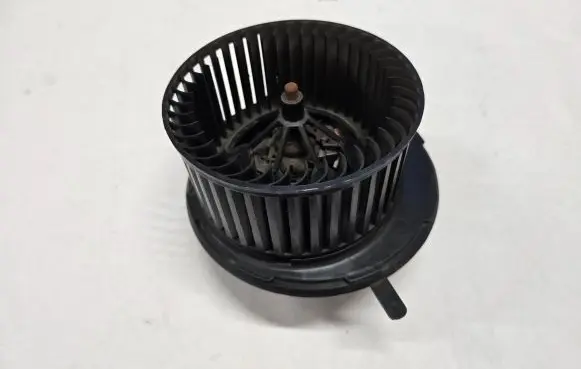 Volkswagen Caddy Heater fan/blower N031269U 698809