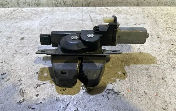 Jeep Cherokee Tailgate/trunk/boot lock/catch/latch 68364385AD FN50152745 0701AB