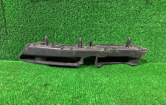 Citroen C4 Cactus Front bumper mounting bracket 9801727680