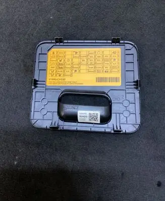 KIA EV6 Fuse box cover 84754CV000 91990CV030