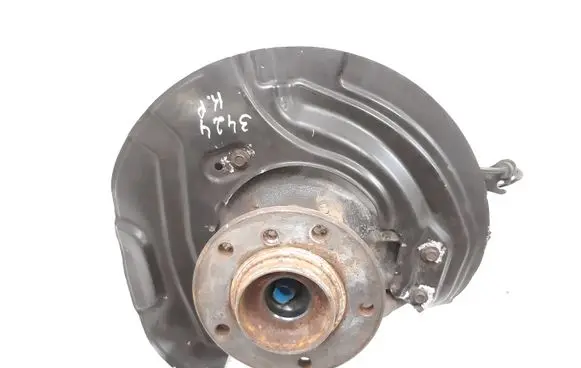 BMW X1 E84 Front wheel hub 31216788699