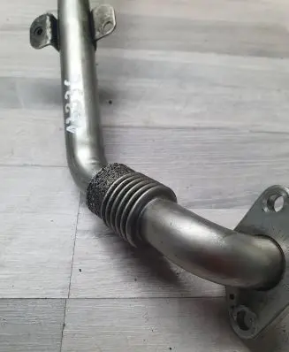 Volkswagen Caddy EGR valve line/pipe/hose 03G131521A
