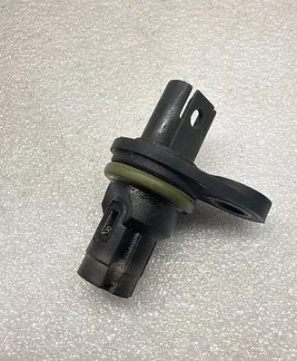 BMW X6 E71 Camshaft position sensor 7525014