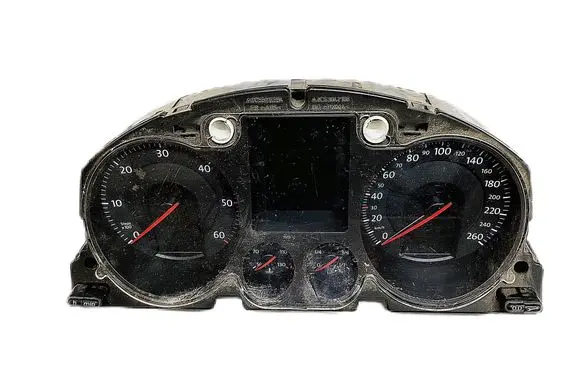 Speedometer (instrument cluster)