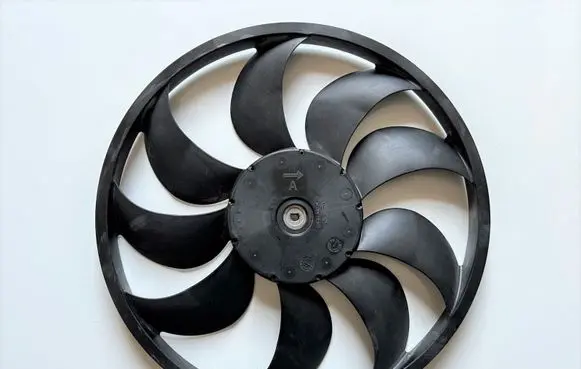 Nissan Leaf I (ZE0) Fan impeller 214863NA0A