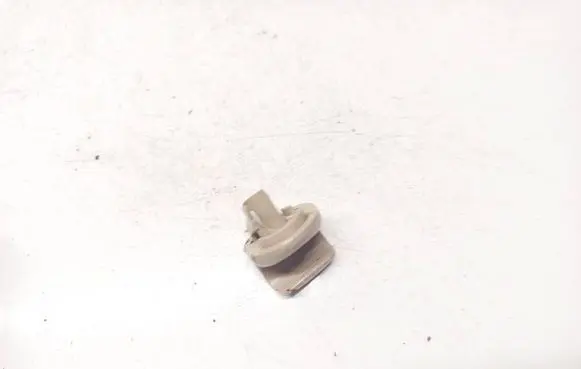 Nissan X-Trail T30 Sun visor clip/hook/bracket 