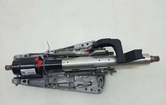 Mercedes-Benz C W204 Steering wheel axle A2044601816