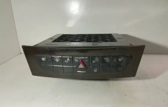Mercedes-Benz CLS C219 CD/DVD changer 16107250001