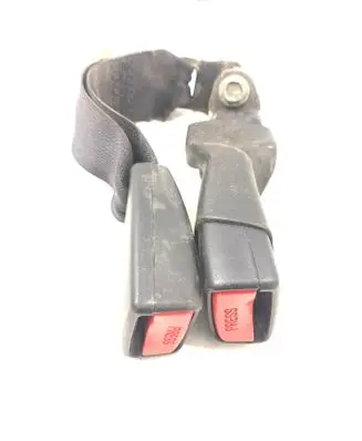 Subaru Legacy Middle seatbelt buckle (rear) 0432138