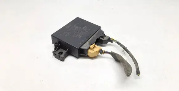 Volvo V70 Parking PDC control unit/module 30682548