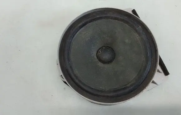 Honda CR-V Front door speaker