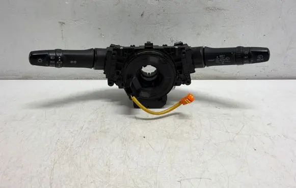 Mitsubishi Space Star Wiper turn signal indicator stalk/switch 8600A786