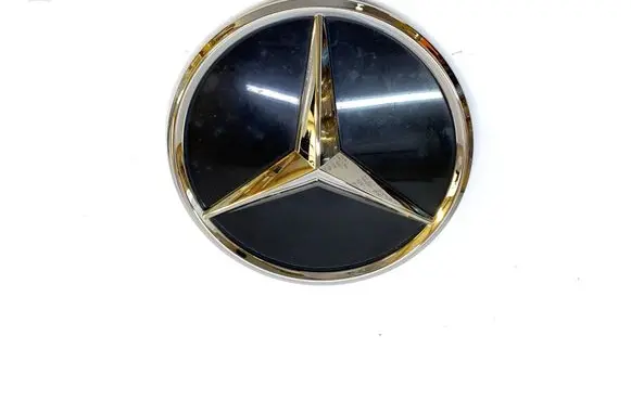 Mercedes-Benz EQA Manufacturer badge logo/emblem A2478881602