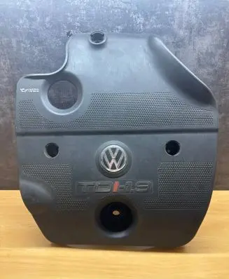 Volkswagen Golf IV Engine cover (trim) 038103925 054276 012784A