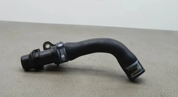Audi A7 S7 4K8 Engine coolant pipe/hose 4K0819334