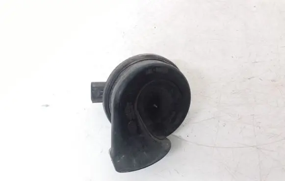 Volkswagen PASSAT B6 Horn signal 3C0951228
