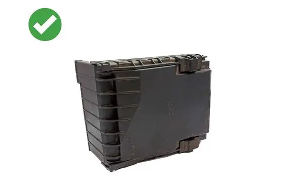 Volkswagen Eos Fuse box cover 1K0937132F 1K0937132G 1K0937132