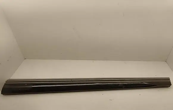 KIA EV6 Front door trim (molding) 87724CV100