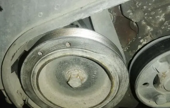 Renault Scenic I Crankshaft pulley