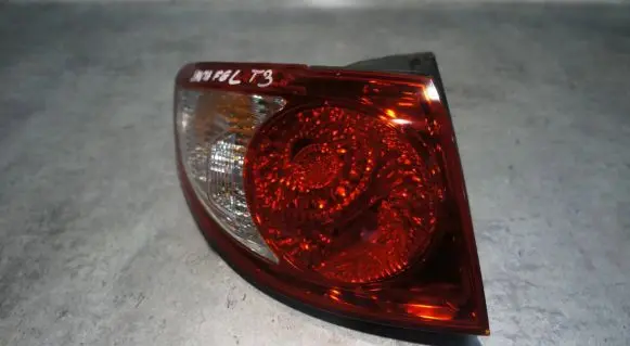 Hyundai Santa Fe Rear/tail lights 92401-2B000