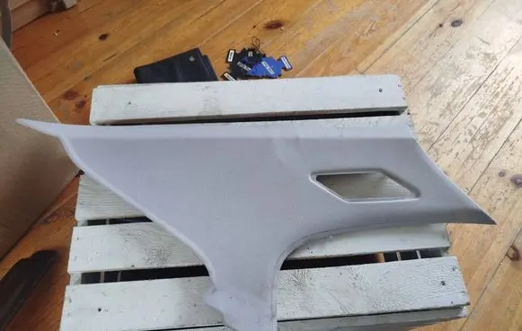 BMW 3 E46 (C) pillar trim 8222345