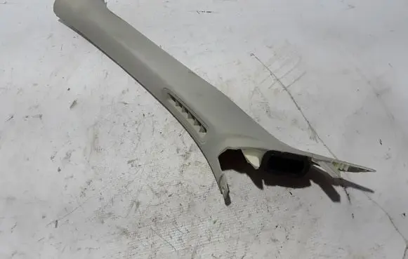 Volvo S90, V90 Other sill/pillar trim element 39835214