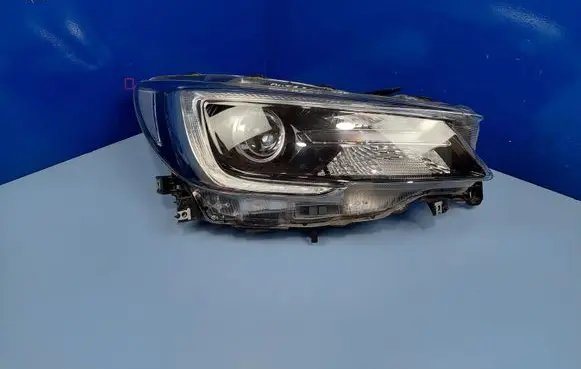 Subaru Outback (BS) Headlight/headlamp 84002AL180 84002AL181