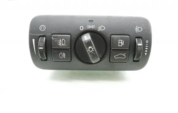 Volvo V70 Light switch 30739415