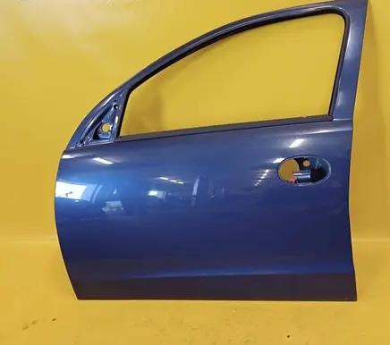 Opel Corsa C Front door 